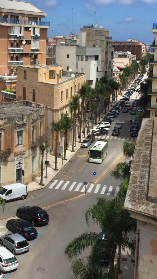 Casa Vacanze Corso Roma ブリンディジ エクステリア 写真